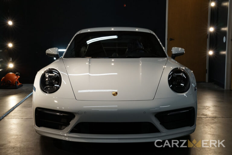 Porsche 992 White-16