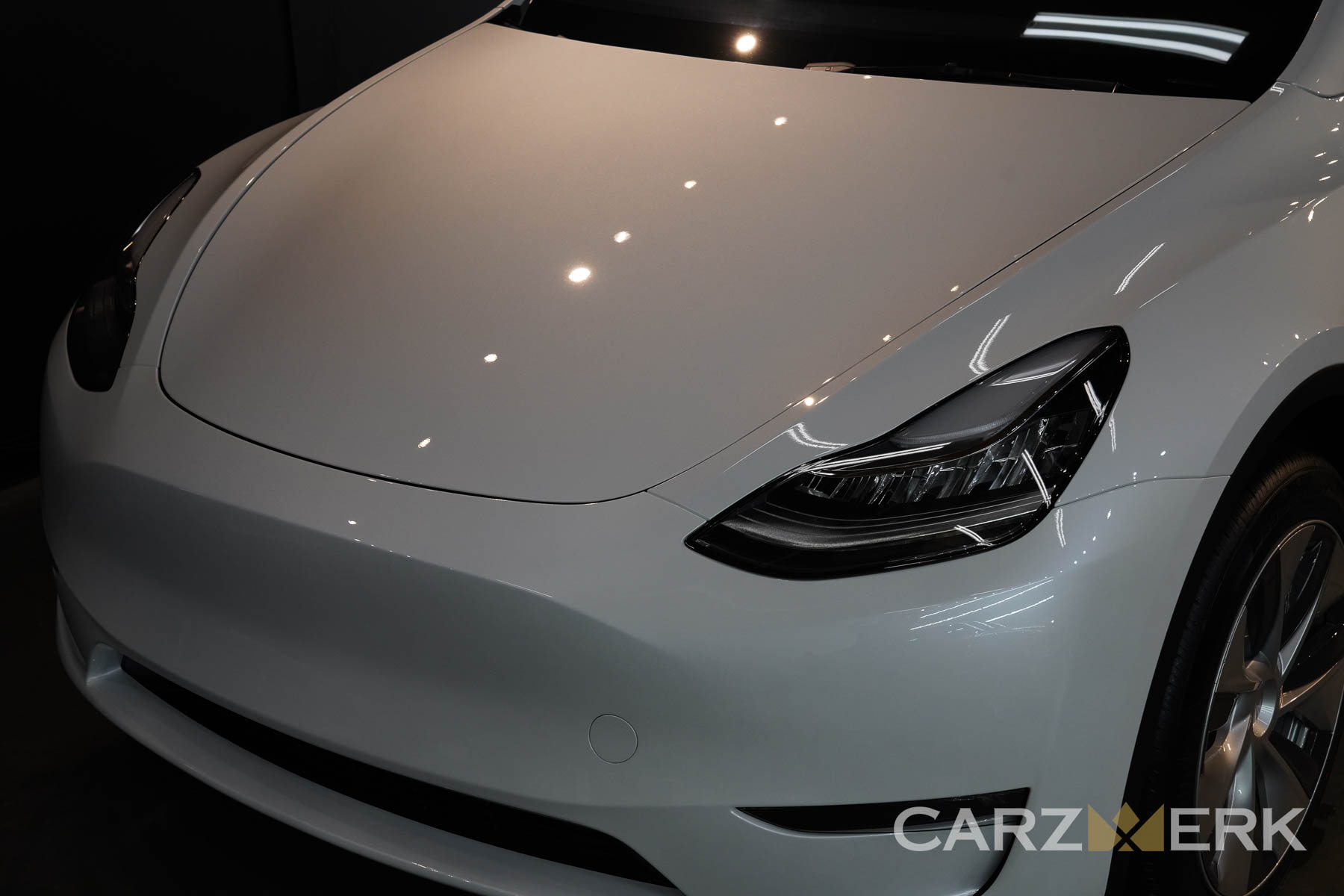 2022 Tesla Model Y - White Water Pearl PPSW - Hood Emblem Removal