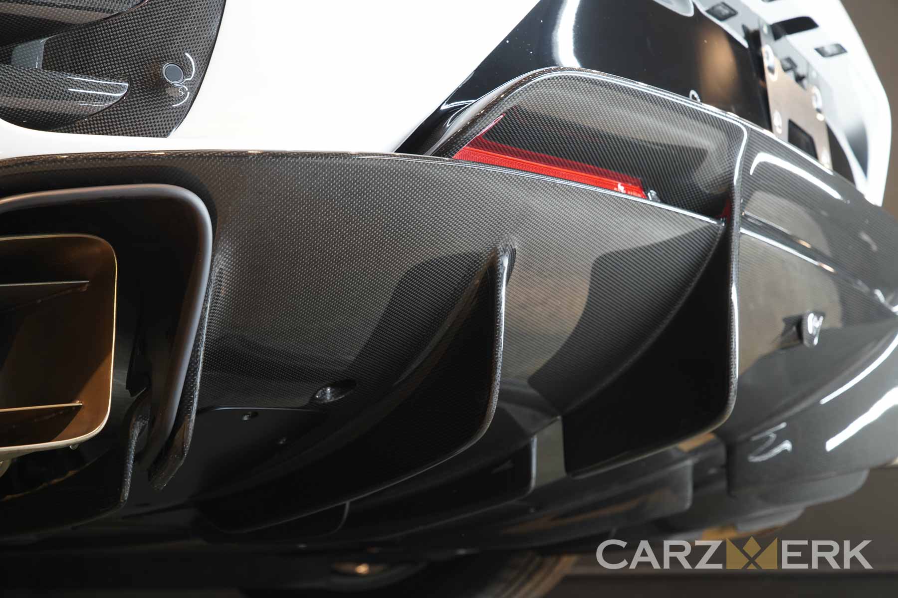 2022 Ferrari 812 Competizione - Bianco Cervino - Carbon fiber rear diffuser