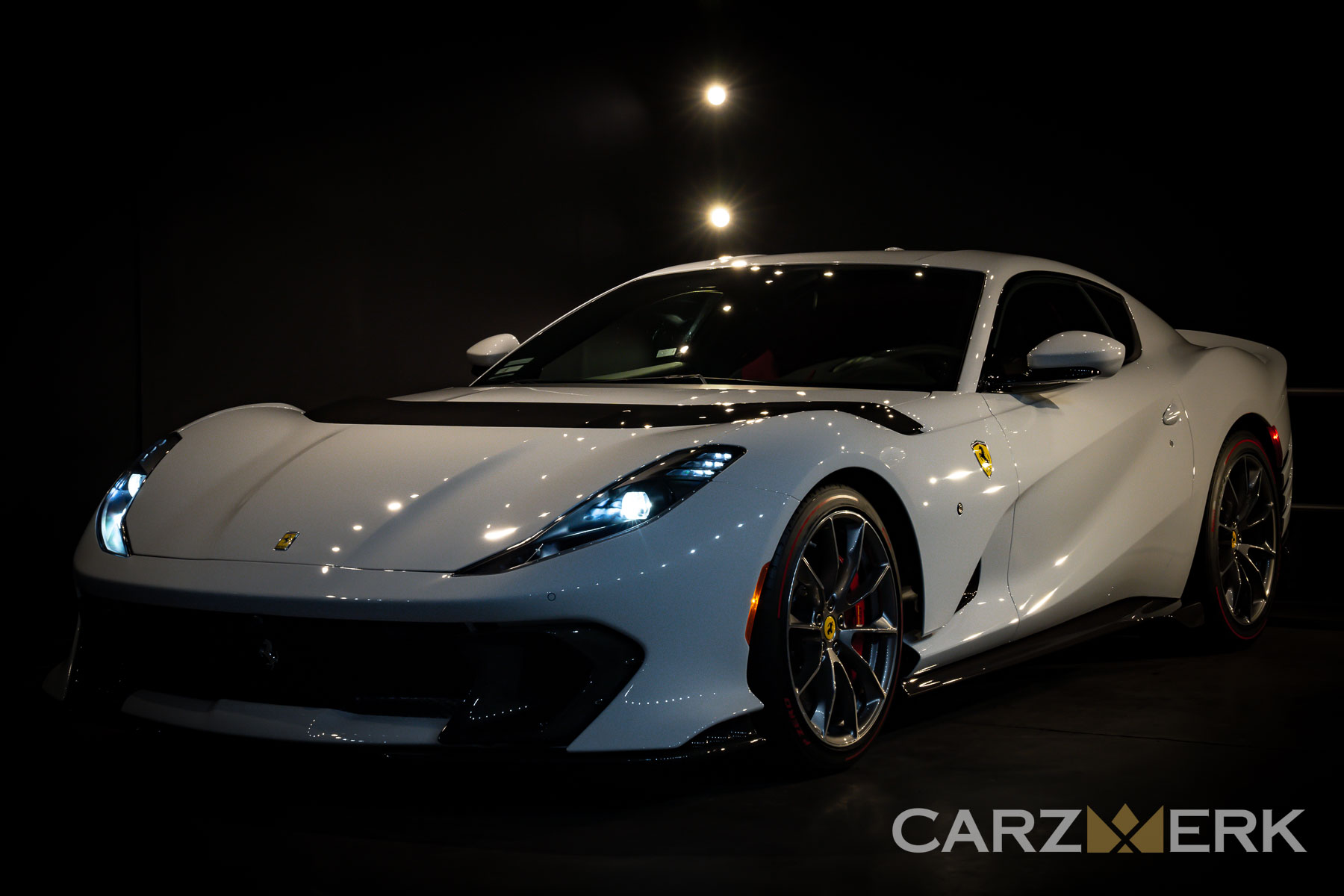 2022 Ferrari 812 Competizione - Bianco Cervino - Night Mode - Headlights on