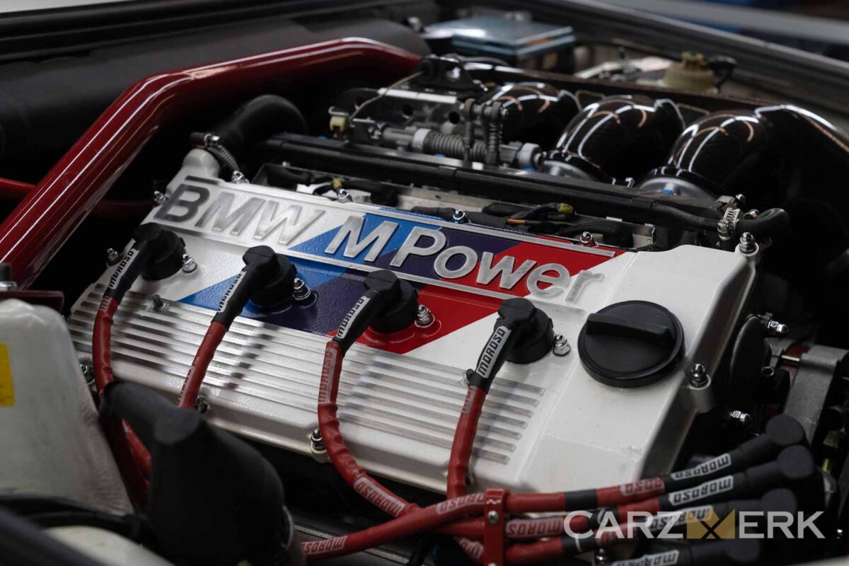 BMW E30 2.5 Stroker Engine Bay