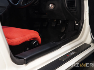 1995 Honda NSX-R Championship White - Door Sill