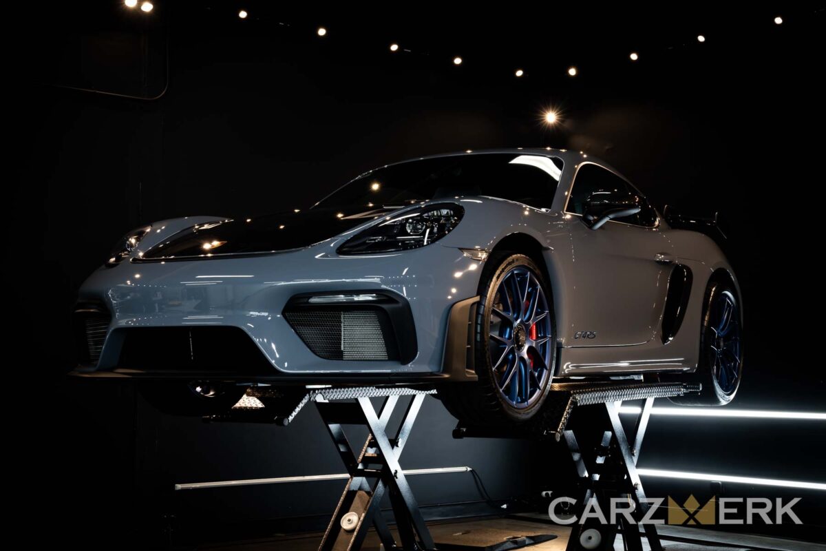 Porsche GT4RS Arctic Grey 103