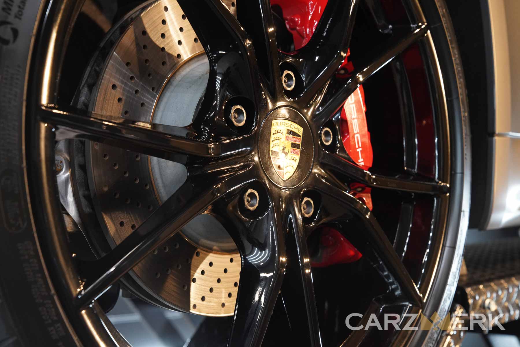 2020 Porsche Cayman S - Gloss black wheels after ceramic coating