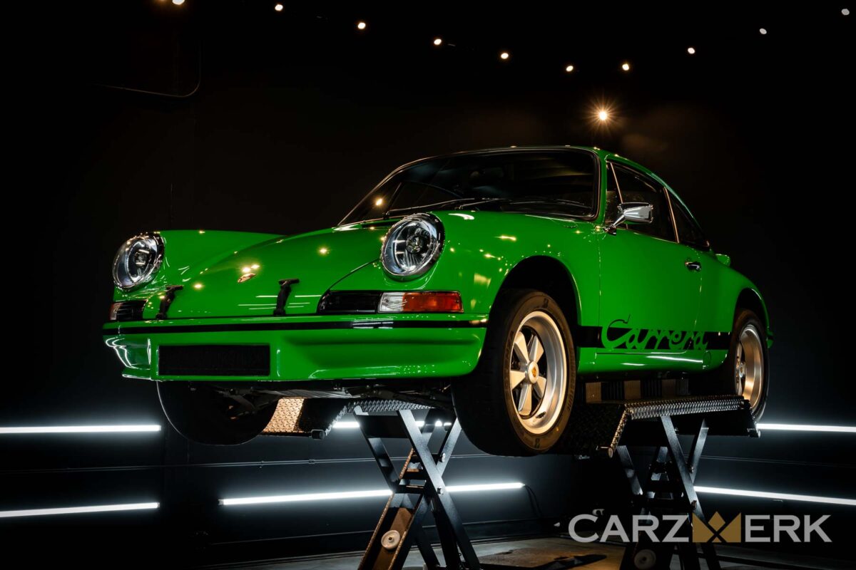 Porsche Carrera RS 19