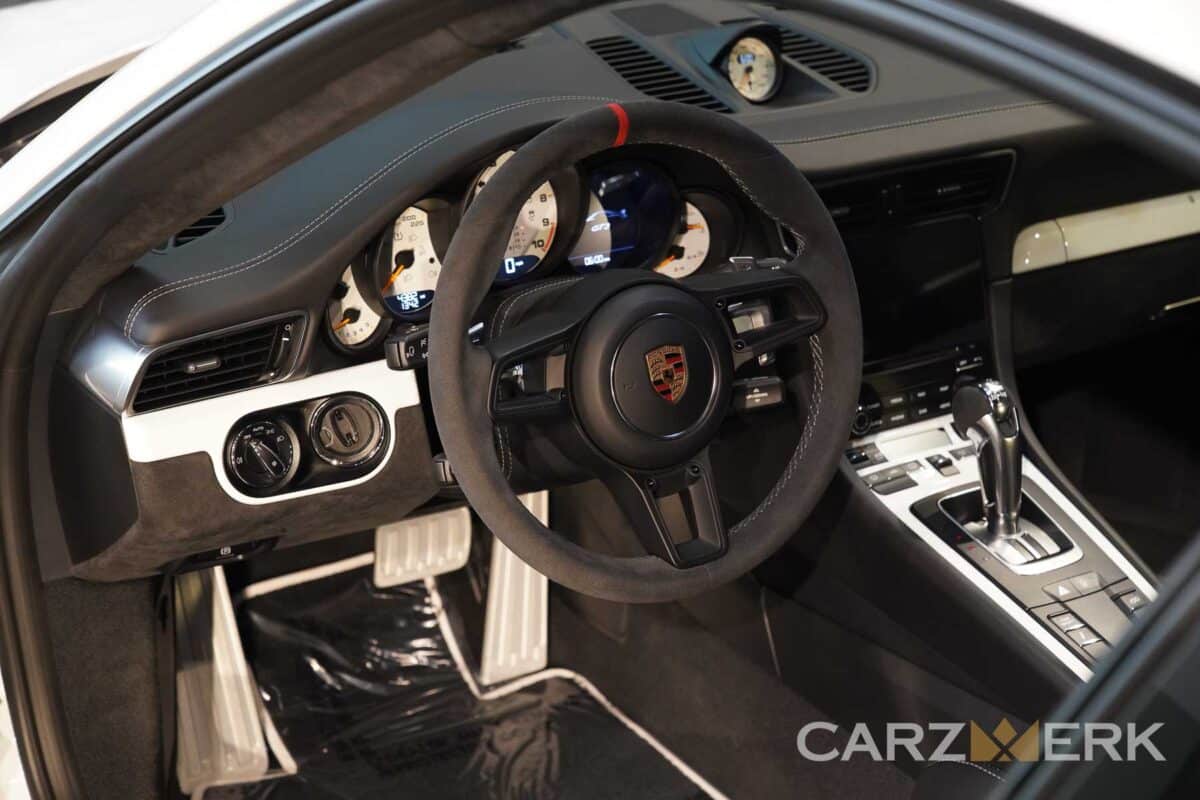 2018 Porsche 911 GT3 - 991.2 - Interior - Body color white trims - Alcantara Steering wheel with red marker stripe and Alcantara shift knob. White dial instrument dials.