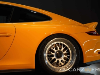 Porsche 991.2 GT3 Signal Yellow 58