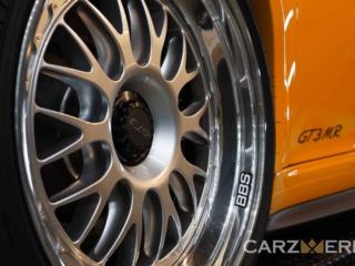 Porsche 991.2 GT3 Signal Yellow 62