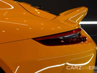 Porsche 991.2 GT3 Signal Yellow 64